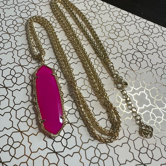 Kendra Scott Frances Necklace Pink Agate/Gold - Picture 9 of 9